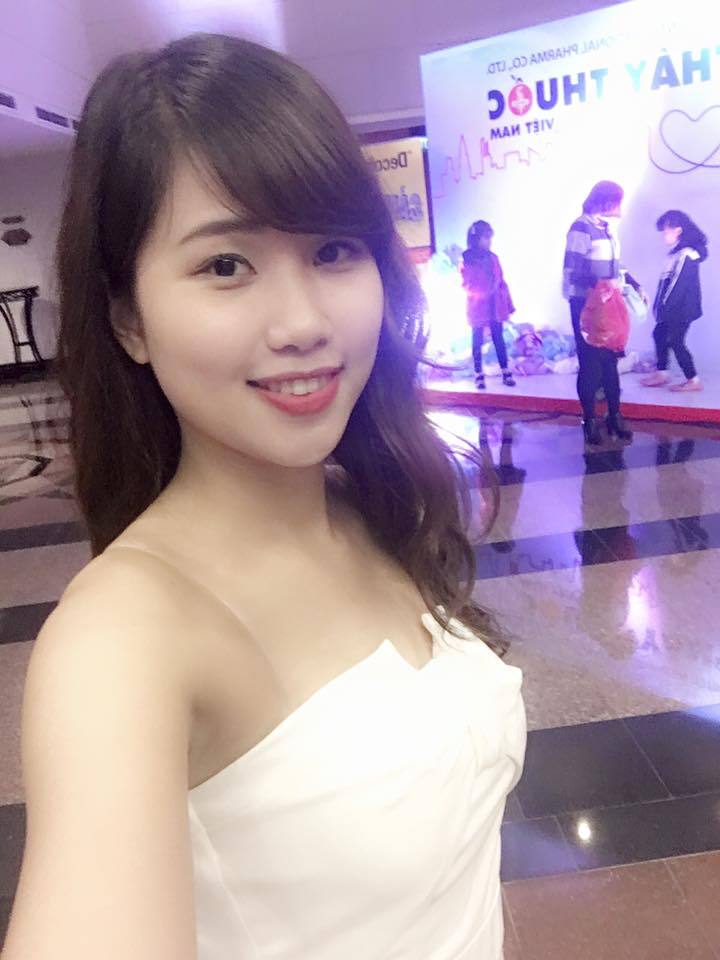 久久久美女